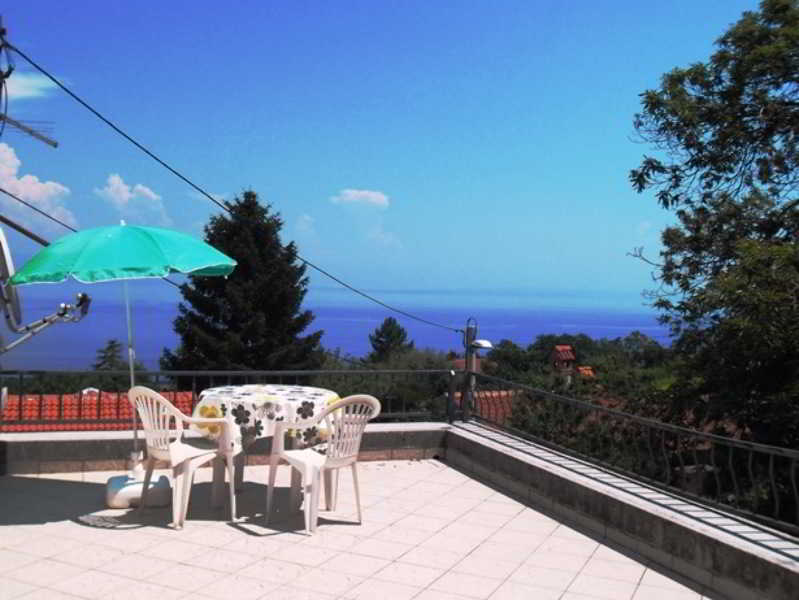Apartments Kestenovi Dvori Opatija Dış mekan fotoğraf
