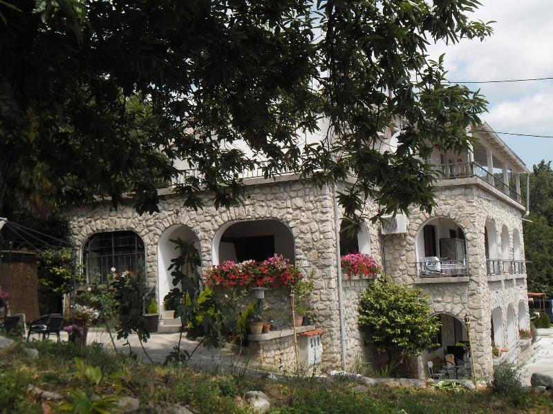 Apartments Kestenovi Dvori Opatija Dış mekan fotoğraf
